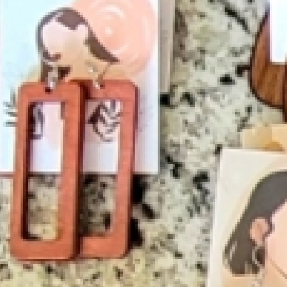 Bohemian Wood Earrings Laser cut in natural light weight wood. Colors- s… - Picture 4 of 8